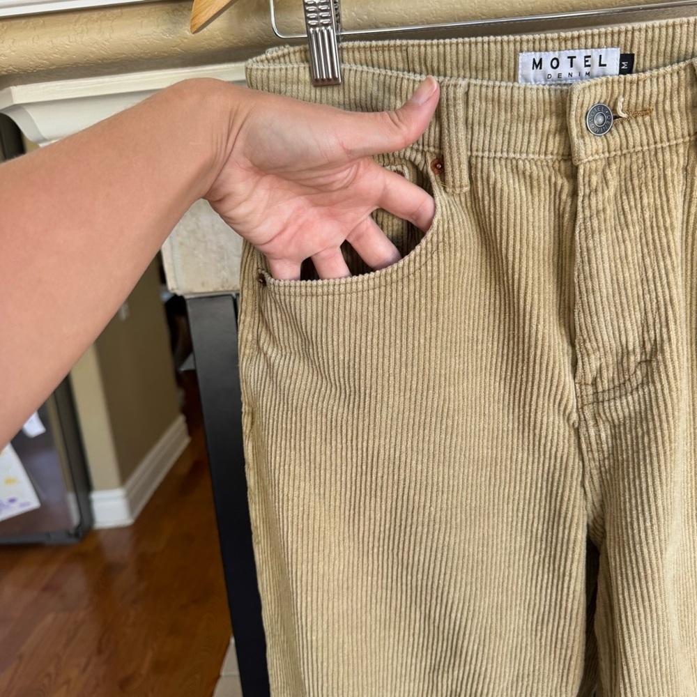 Motel Rocks Wide Leg Corduroy Tan Jeans Size M - Picture 4 of 5